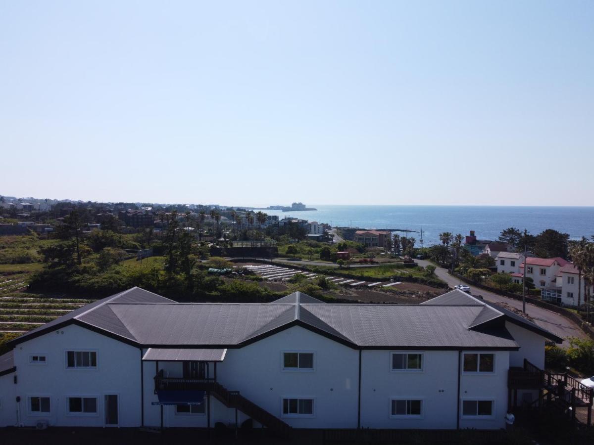 White Dream Pension Jeju Dış mekan fotoğraf