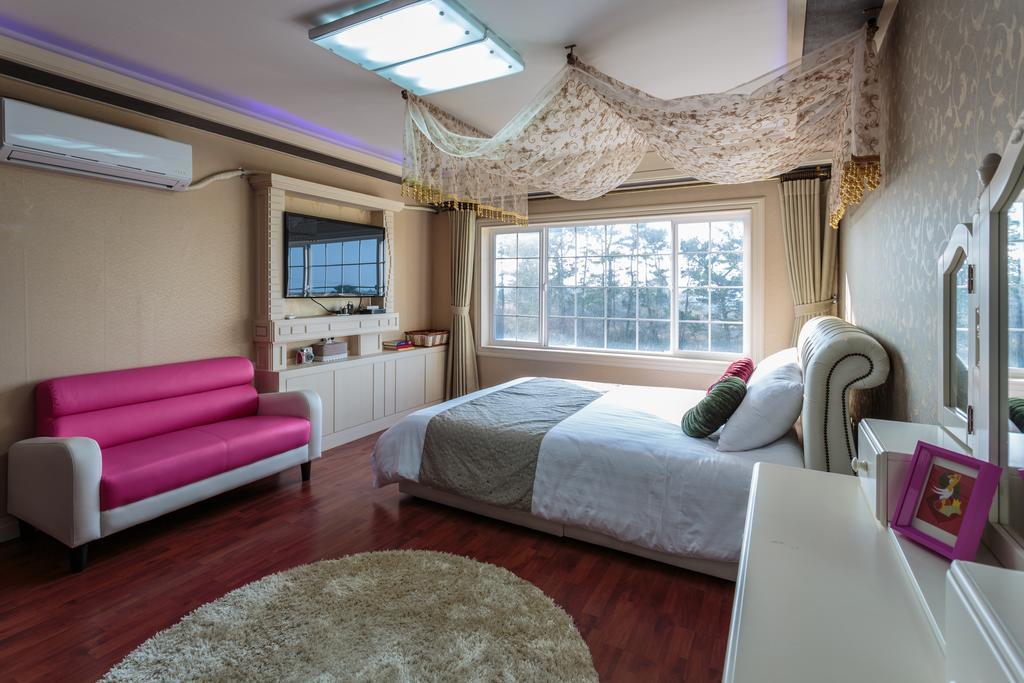 White Dream Pension Jeju Dış mekan fotoğraf